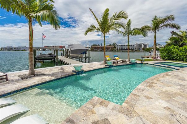 Exterior, Lake, Pool, Water
