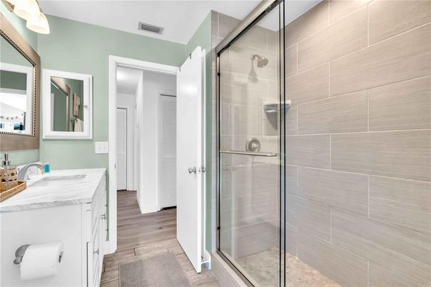 Bathroom, Glass Shower, Interior