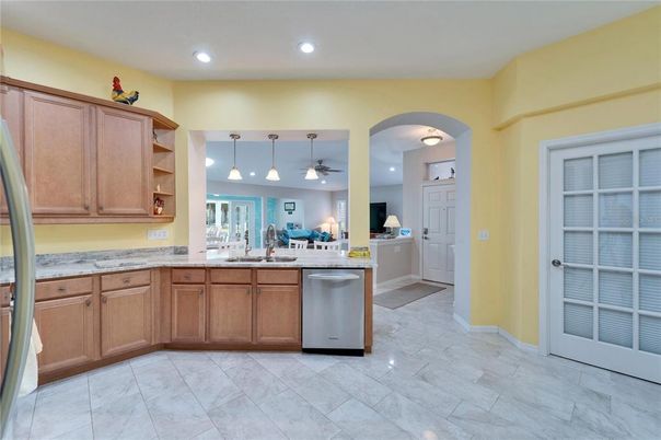 Interior, Kitchen, Pendant Lights, Recessed Lighting