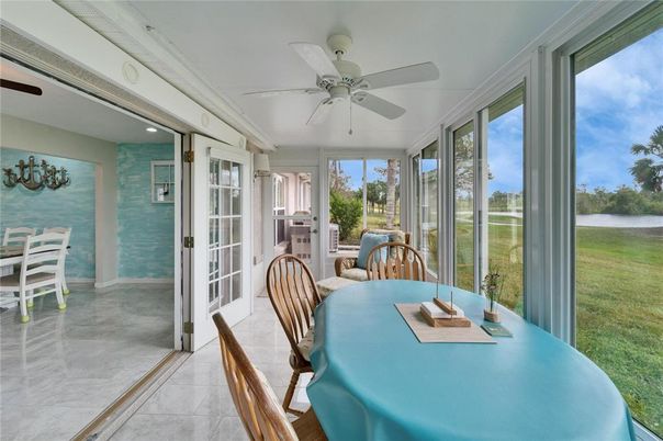 Dining room, Interior, Recessed Lighting, Sun Room