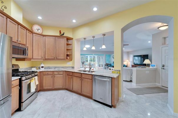 Interior, Kitchen, Pendant Lights, Recessed Lighting, Stainless Steel Appliances