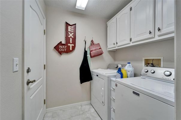 Interior, Washer