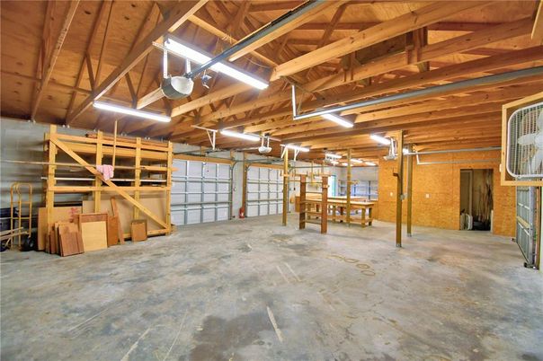 Garage, Interior, Wooden Beams, Wooden Ceilings