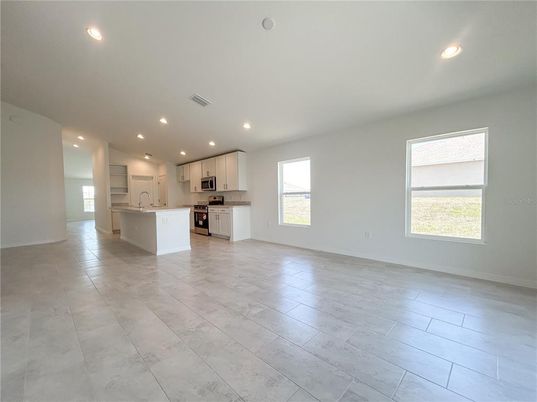Empty room, Interior, Kitchen, Recessed Lighting