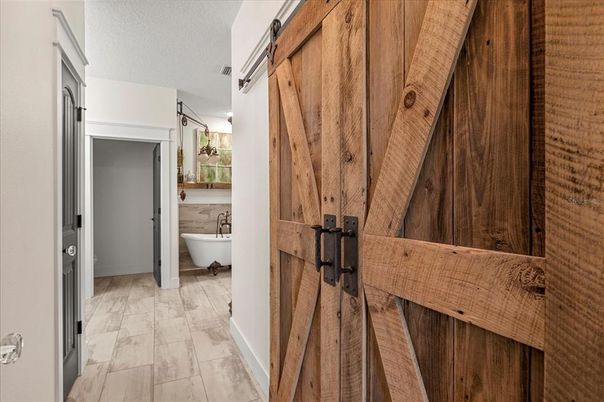 Bathroom, Free Standing Baths, Interior