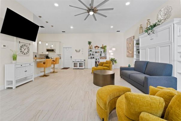 Interior, Kitchen, Living room, Pendant Lights, Recessed Lighting, Wood Texture Flooring