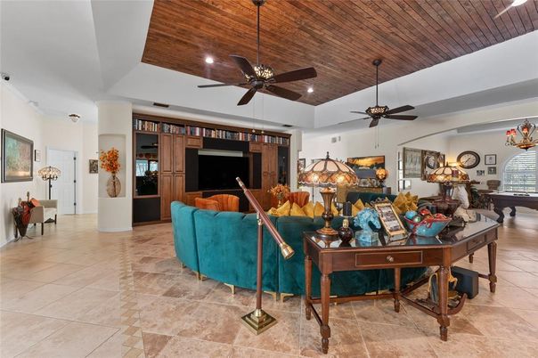 Game Room, Interior, Living room, Recessed Lighting