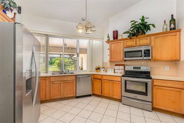 Interior, Kitchen, Pendant Lights, Stainless Steel Appliances
