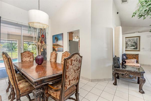 Dining room, Interior, Pendant Lights
