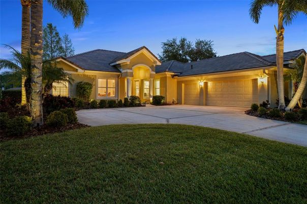 Attached, Backyard, Exterior, Facade, Ranch