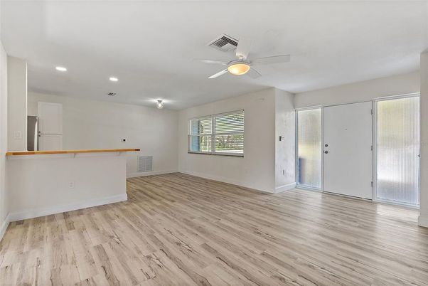 Empty room, Interior, Recessed Lighting, Wood Texture Flooring