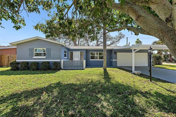 Attached, Backyard, Exterior, Facade, Ranch