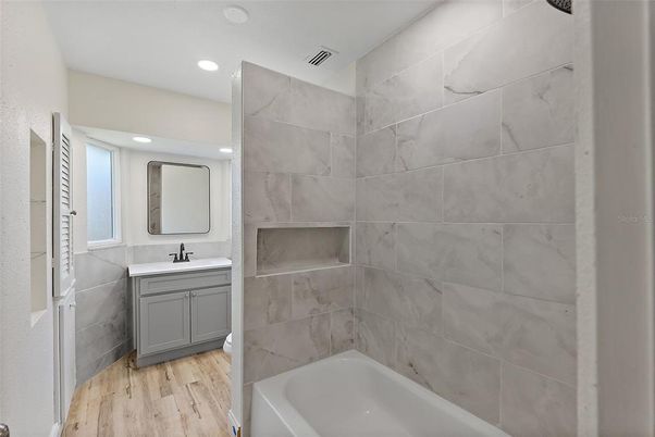 Bathroom, Interior, Marble Walls, Recessed Lighting, Wood Texture Flooring