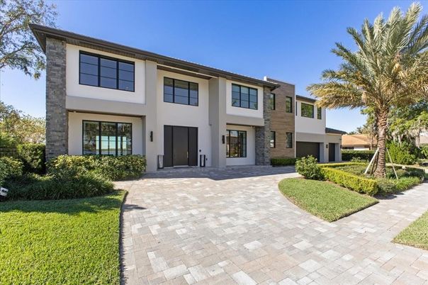 Backyard, Exterior, Facade, Modern