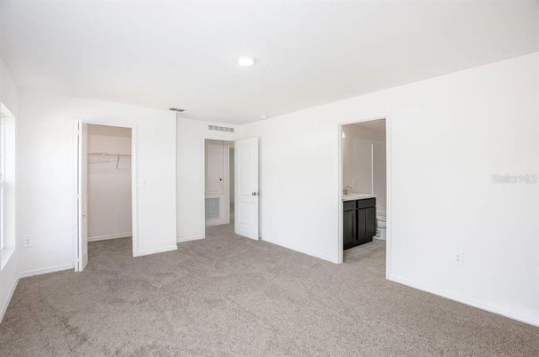 Bathroom, Empty room, Interior, Recessed Lighting