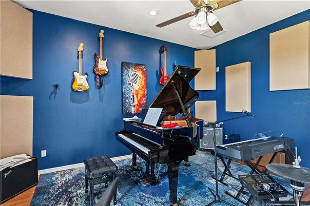 Interior, Piano, Recessed Lighting