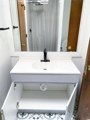 Bathroom, Interior