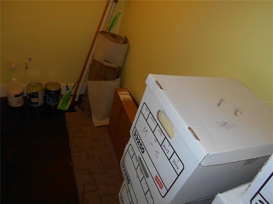 Interior, Washer
