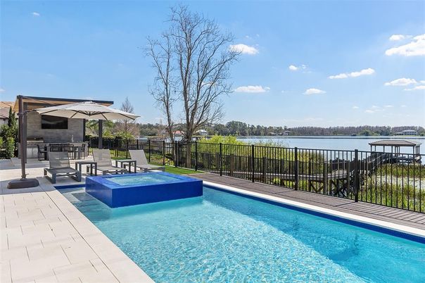 Exterior, Pool, Water