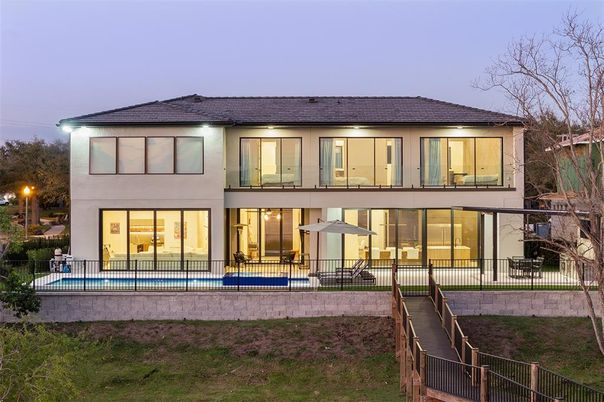 Backyard, Exterior, Facade, Modern