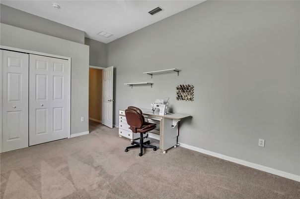 Home Office, Interior