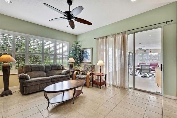 Dining room, Interior, Living room, Recessed Lighting