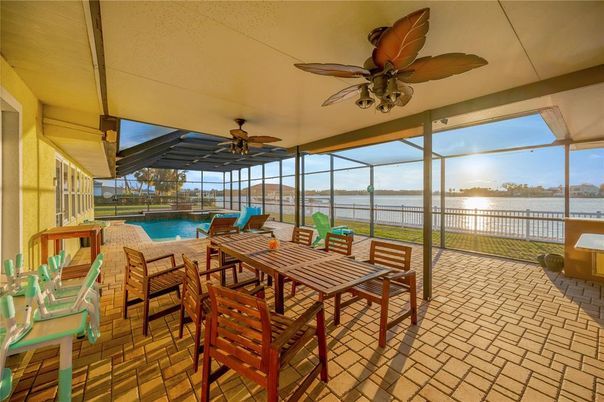 Dining room, Glass Ceilings, Interior, Pool, Sun Room, Water