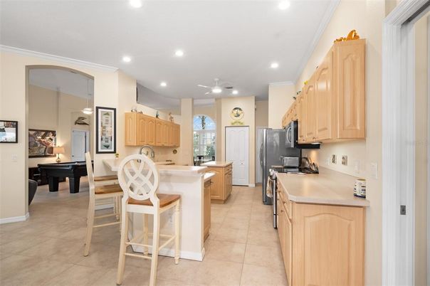 Dining room, Interior, Kitchen, Recessed Lighting