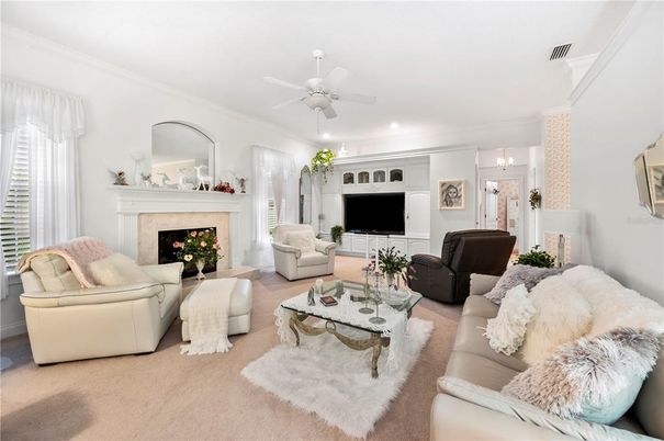 Fireplace, Interior, Living room, Pendant Lights, Recessed Lighting