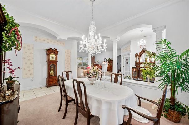 Chandelier, Dining room, Interior