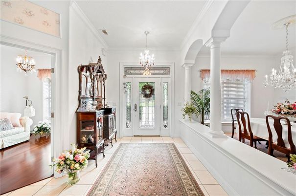 Chandelier, Dining room, Interior, Pendant Lights