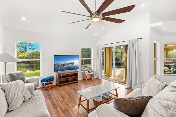 Interior, Living room, Recessed Lighting, Wood Texture Flooring