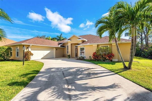 Attached, Backyard, Exterior, Facade, Ranch