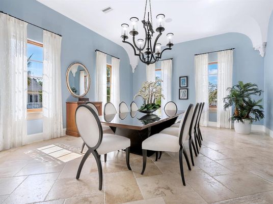 Chandelier, Dining room, Interior