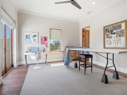 Home Office, Interior, Recessed Lighting, Wood Texture Flooring
