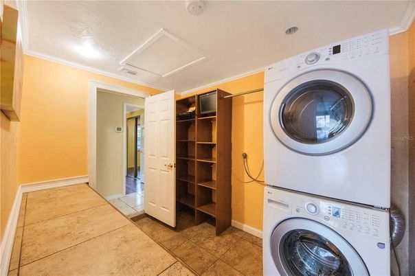 Interior, Utility Closets, Washer