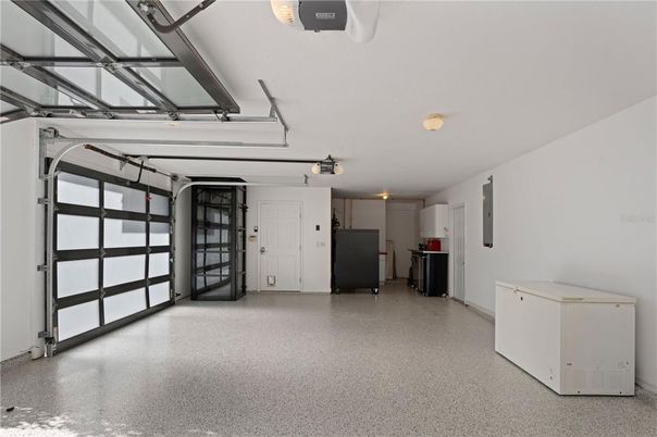 Garage, Interior