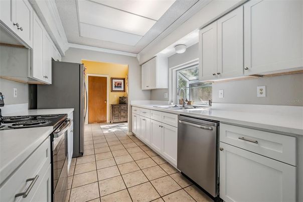 Interior, Kitchen, Stainless Steel Appliances