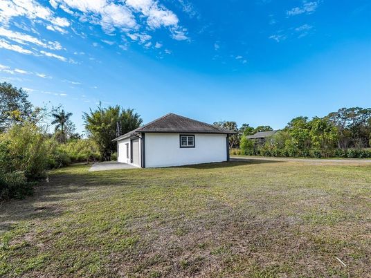 Backyard, Detached Garage, Exterior