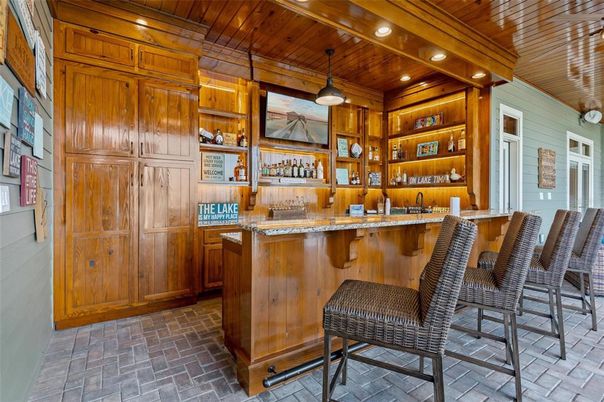Interior, Pendant Lights, Recessed Lighting, Wooden Ceilings, Wooden Walls