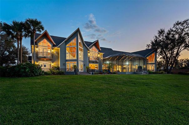 Backyard, Exterior, Facade, Farmhouse