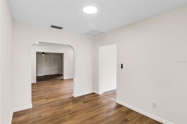 Empty room, Interior, Recessed Lighting, Wood Texture Flooring