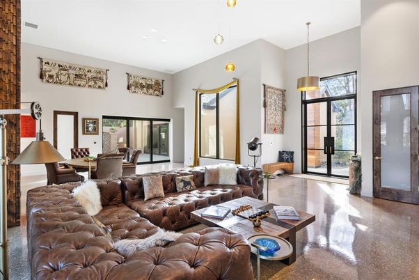 Dining room, Interior, Living room, Pendant Lights, Recessed Lighting