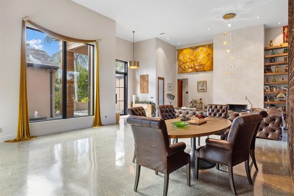 Dining room, Interior, Living room, Pendant Lights, Recessed Lighting