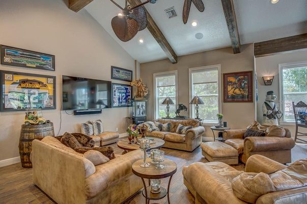 Interior, Living room, Recessed Lighting, Wooden Beams, Wood Texture Flooring