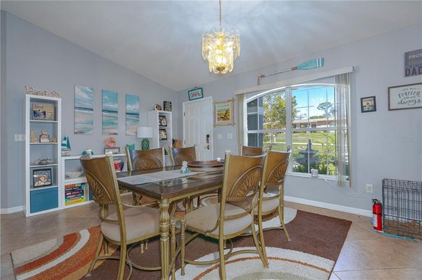 Chandelier, Dining room, Interior, Pendant Lights