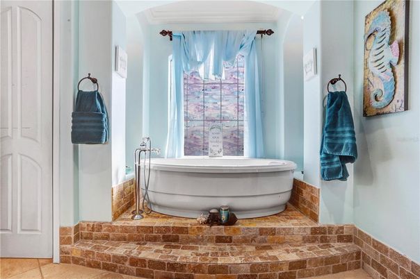 Bathroom, Free Standing Baths, Interior