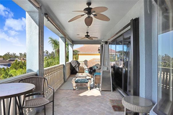 Exterior, Interior, Sun Room