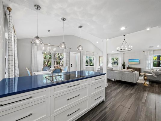 Dining room, Interior, Living room, Pendant Lights, Recessed Lighting, Wood Texture Flooring