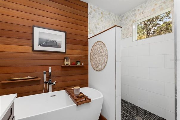 Bathroom, Free Standing Baths, Interior, Wooden Walls